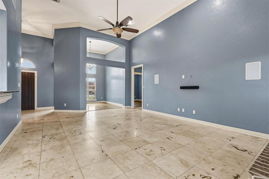 Lake Crest Village - Residential