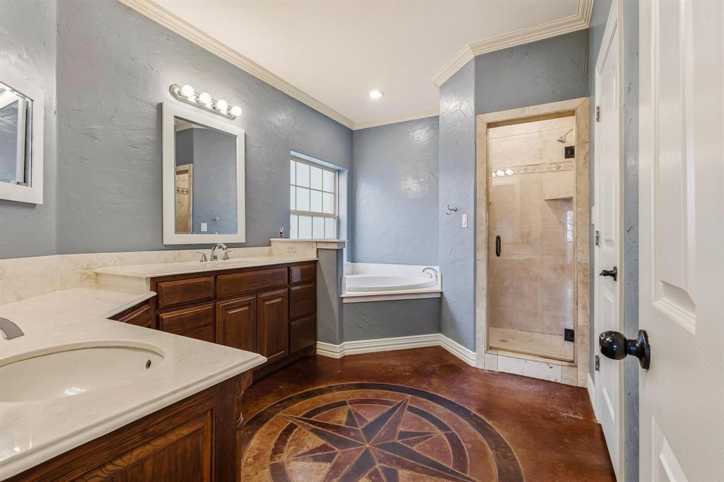 Lake Crest Village - Residential