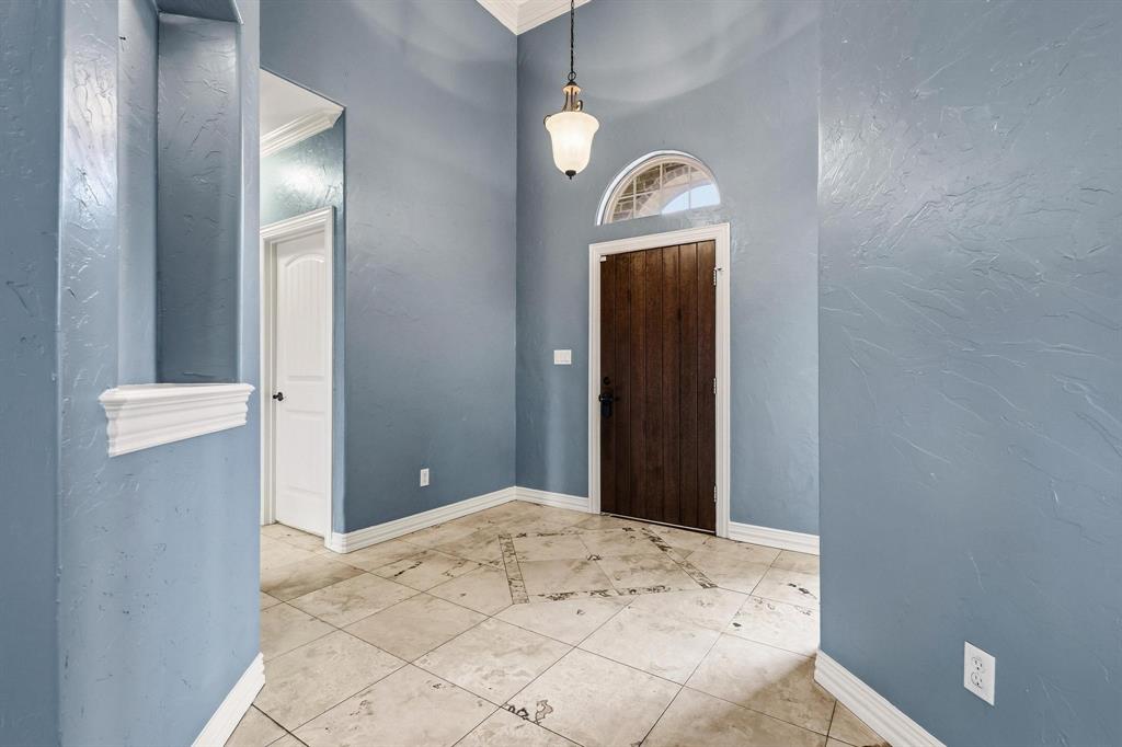 Lake Crest Village - Residential