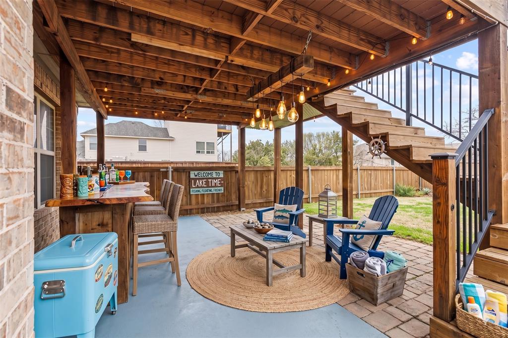 Lake Crest Village - Residential