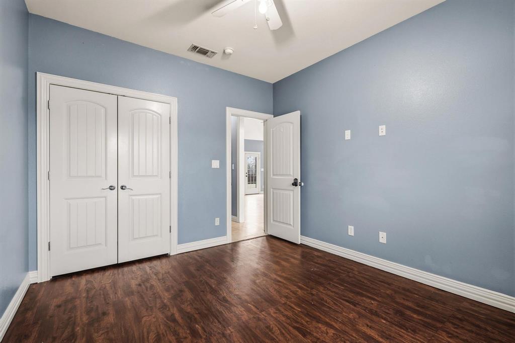 Lake Crest Village - Residential