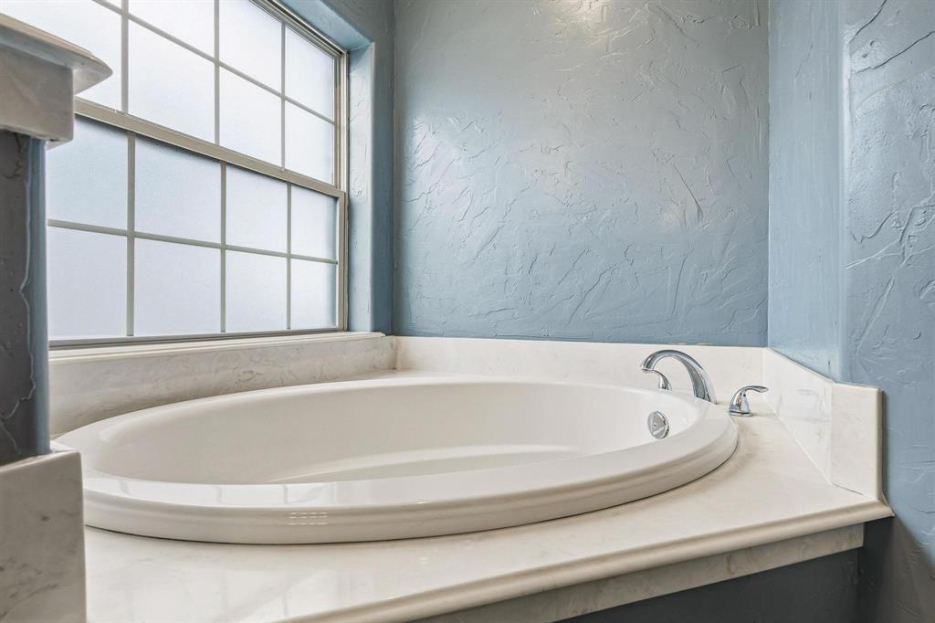 Lake Crest Village - Residential