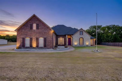 170 S Bear Creek Lane Cresson TX 76035