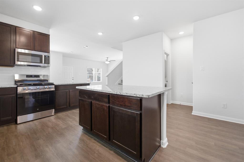 La Terra - Residential
