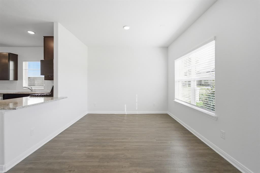 La Terra - Residential