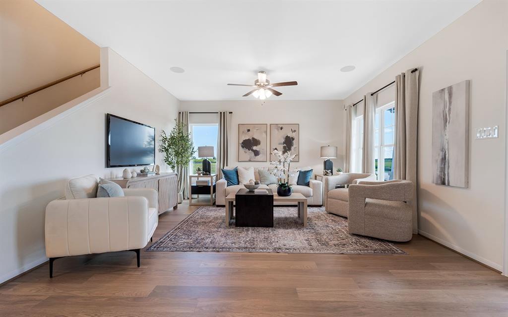 La Terra - Residential