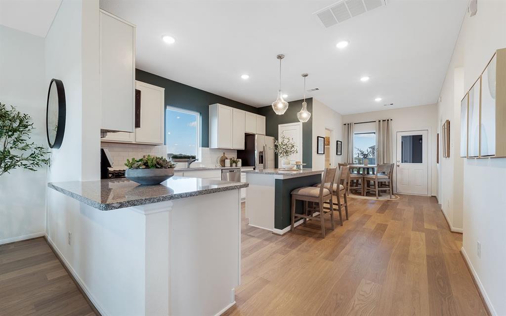 La Terra - Residential