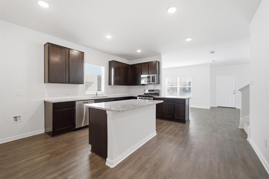 La Terra - Residential