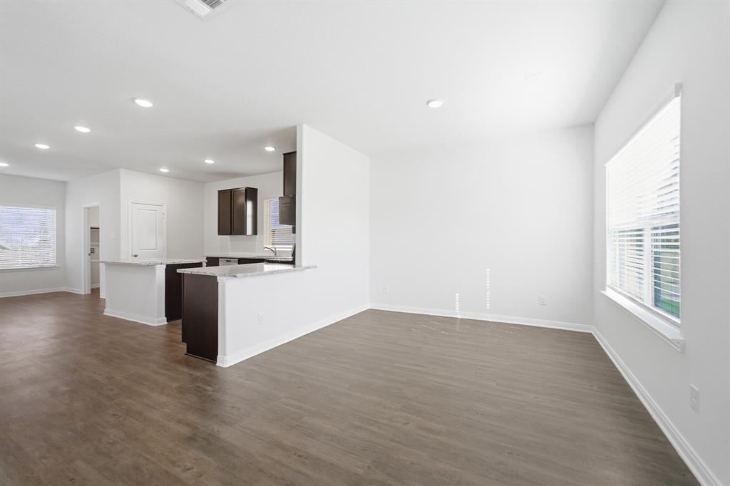 La Terra - Residential