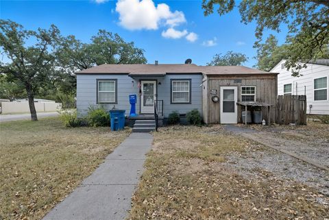 1401 W 13th Street Cisco TX 76437