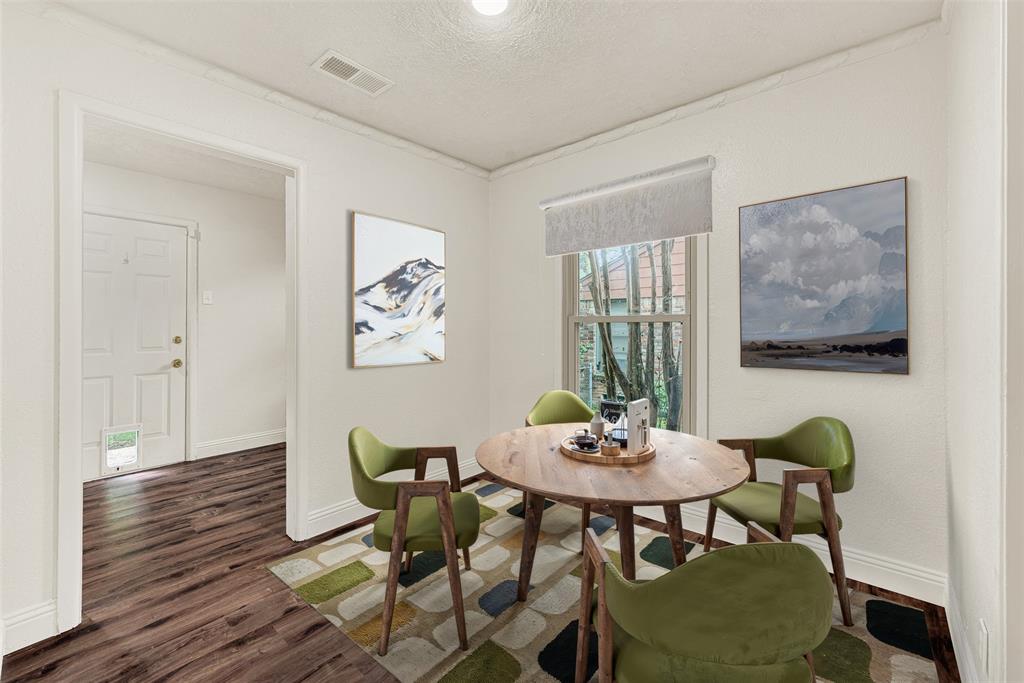 2418 Centerville Road