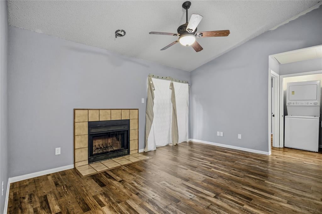 1307 Willoughby Lane 5421