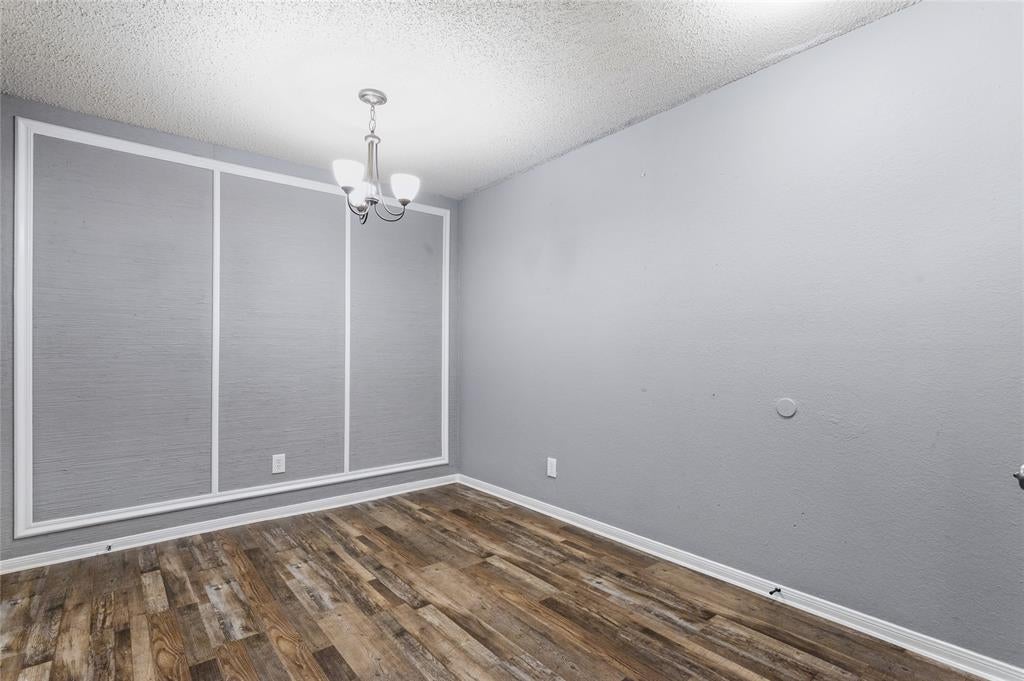 1307 Willoughby Lane 5421