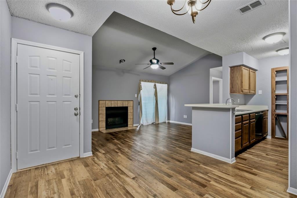 1307 Willoughby Lane 5421