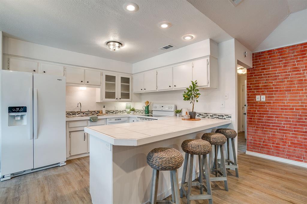 Summercrest - Residential