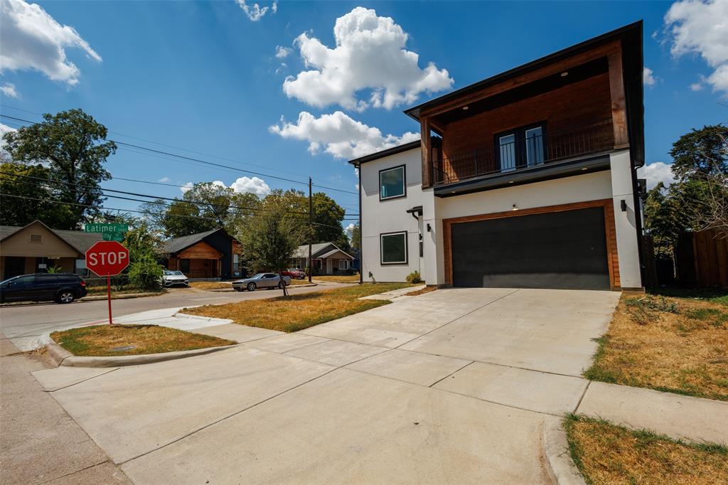 2501 Lenway Street