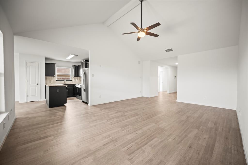 189 Lone Star Avenue
