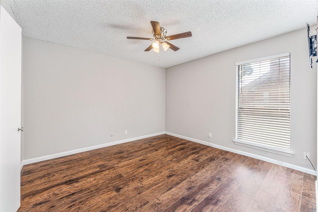 Cloisters Condo The - Residential