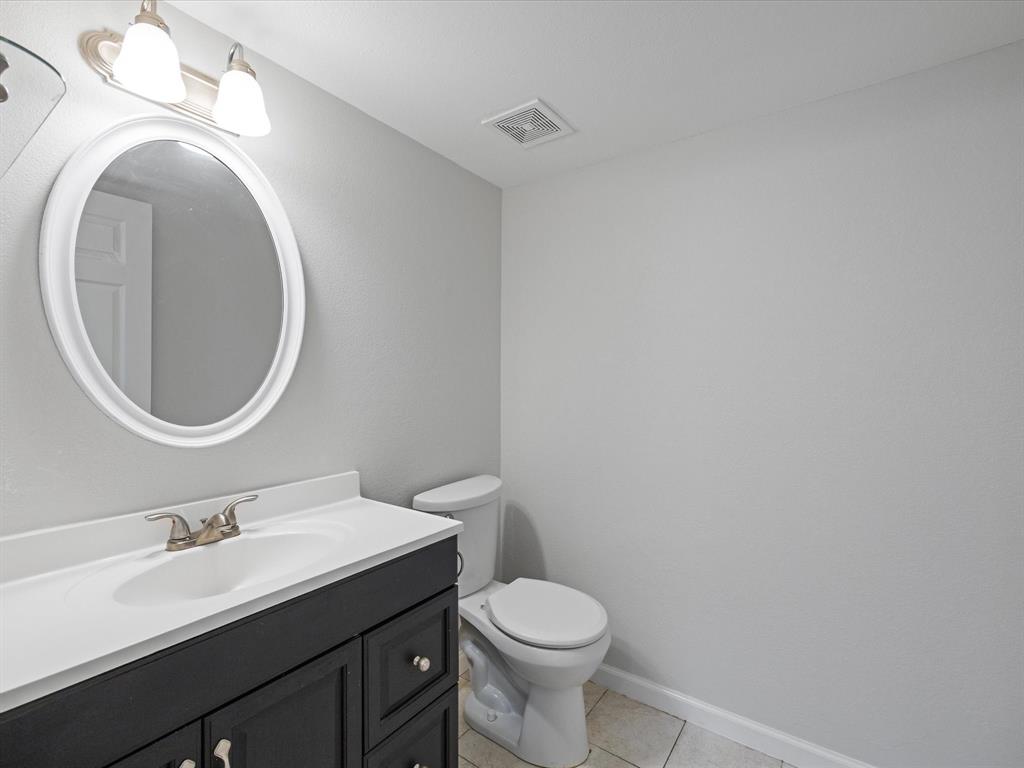 Arlington Downs Twnhs - Residential