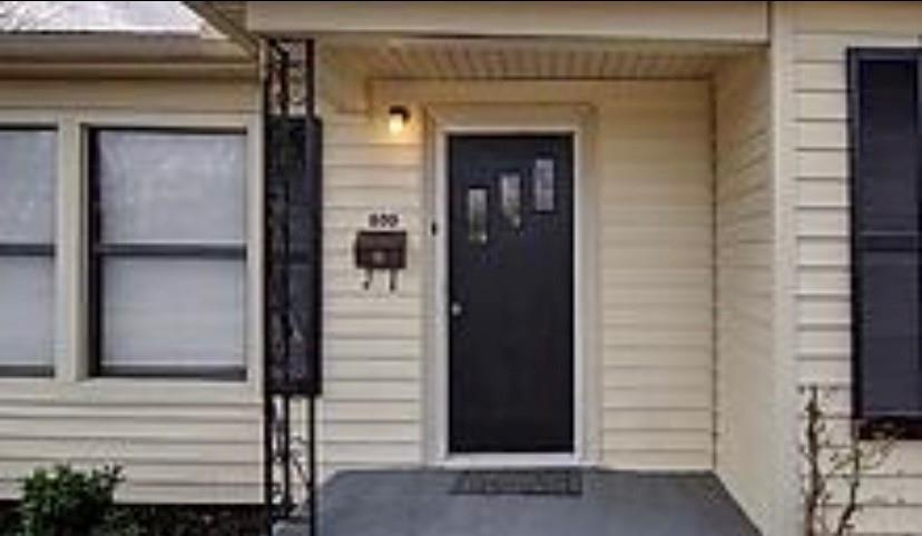 800 SE 16th Street