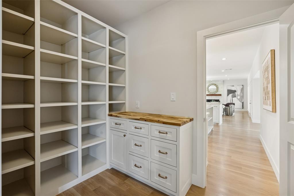 Russwood Acres - Residential