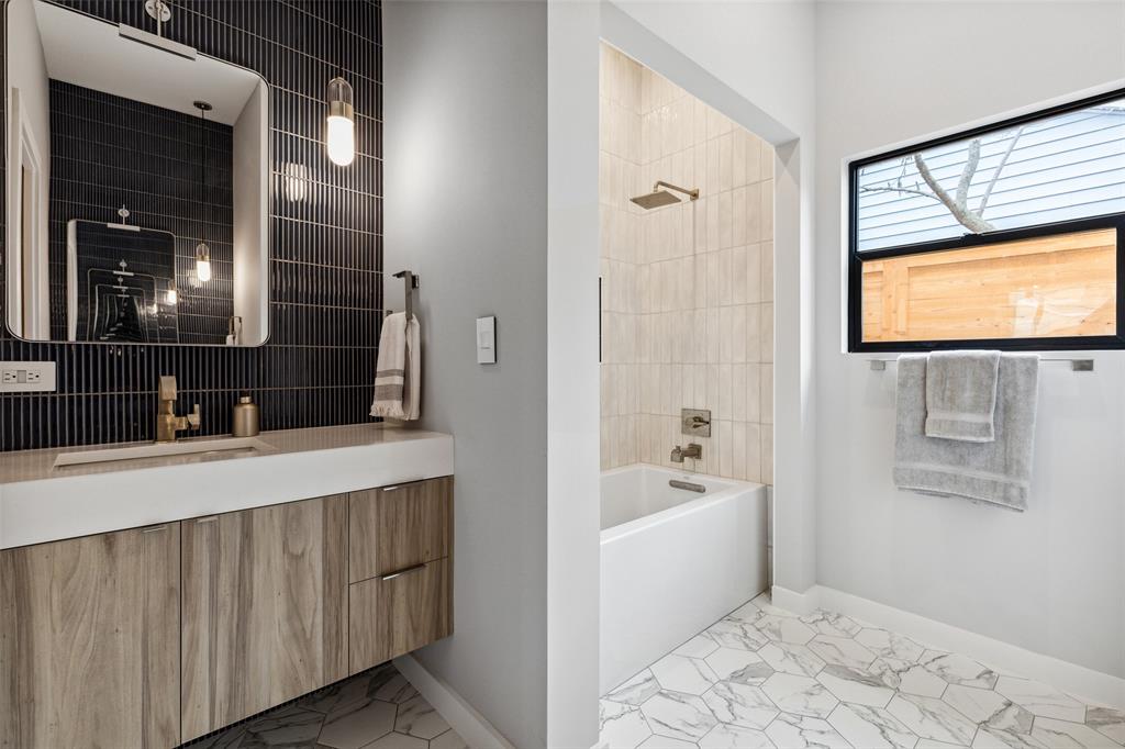 Lake Highlands - Residential