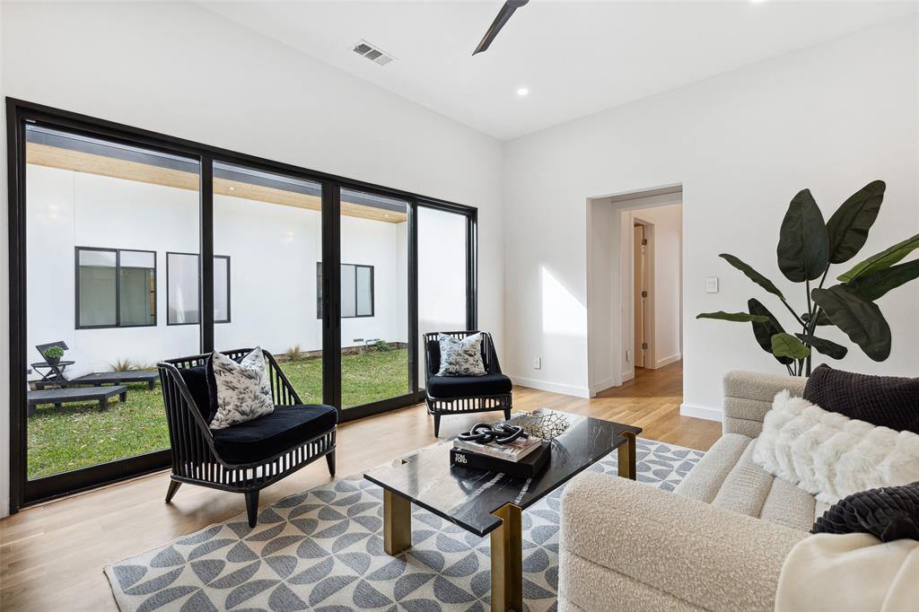 Lake Highlands - Residential