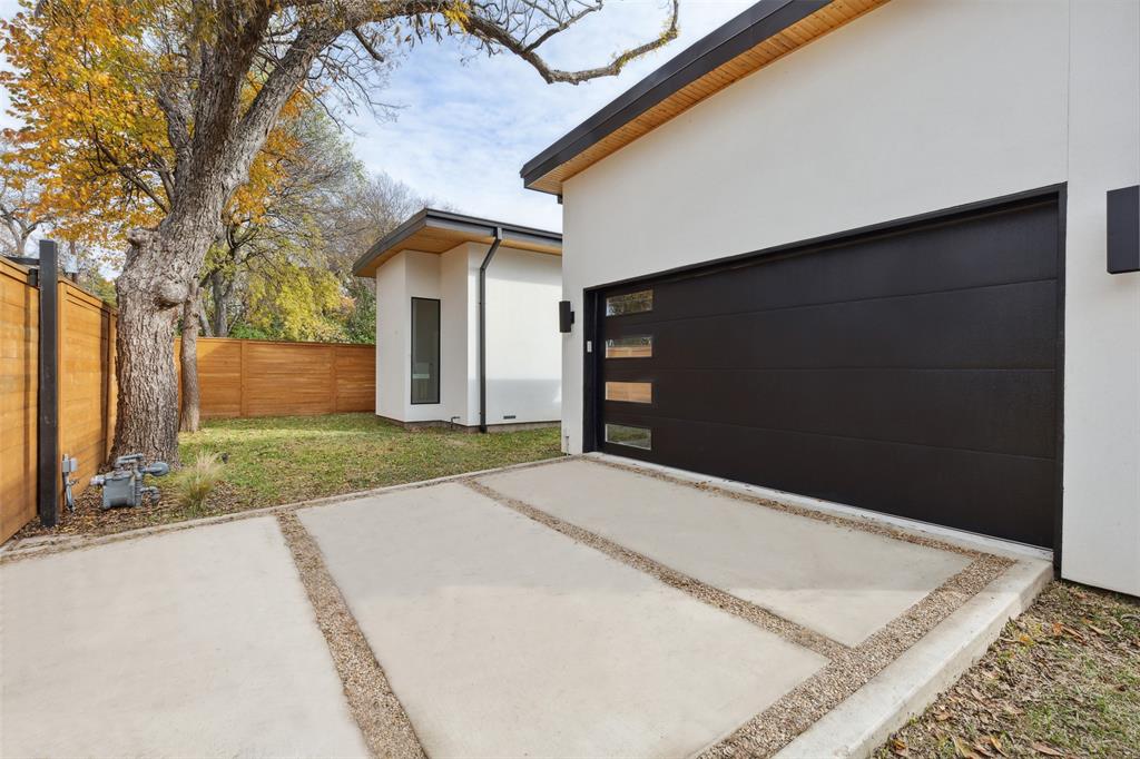 Lake Highlands - Residential