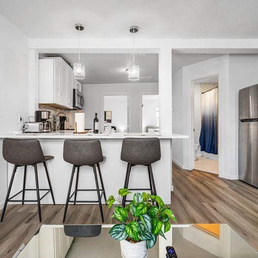 2250/2254 Areba Street A&B (both addresses)