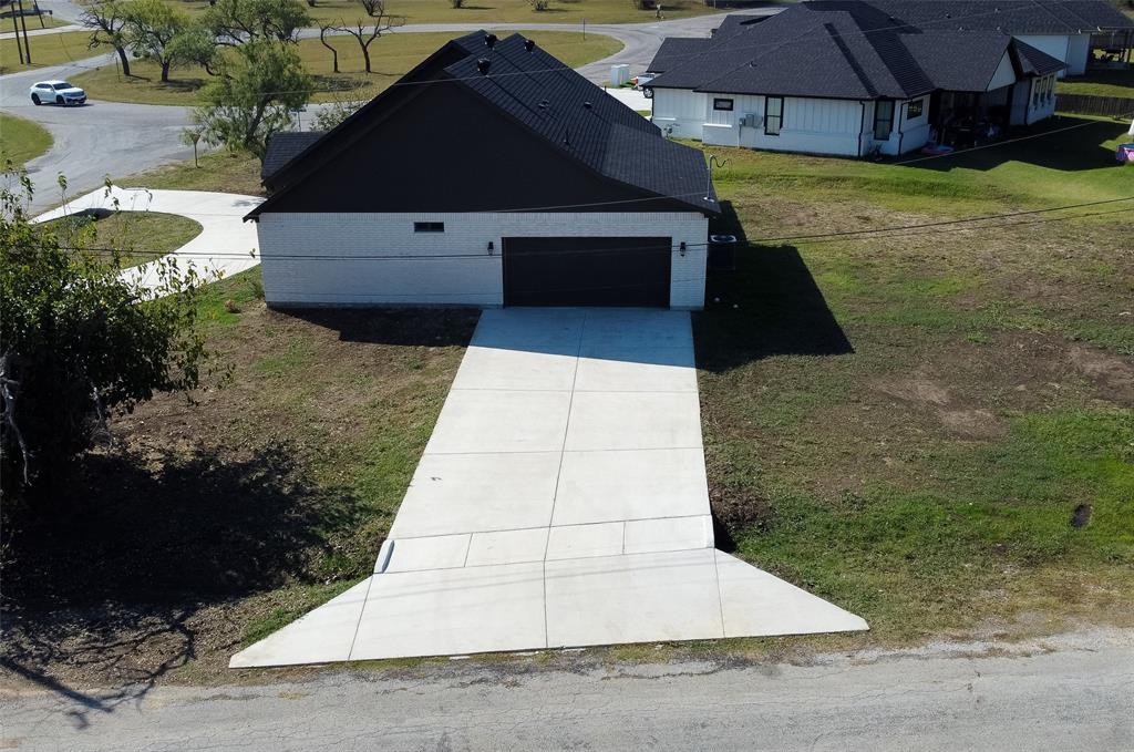 Runaway Bay Unit 1 - Residential