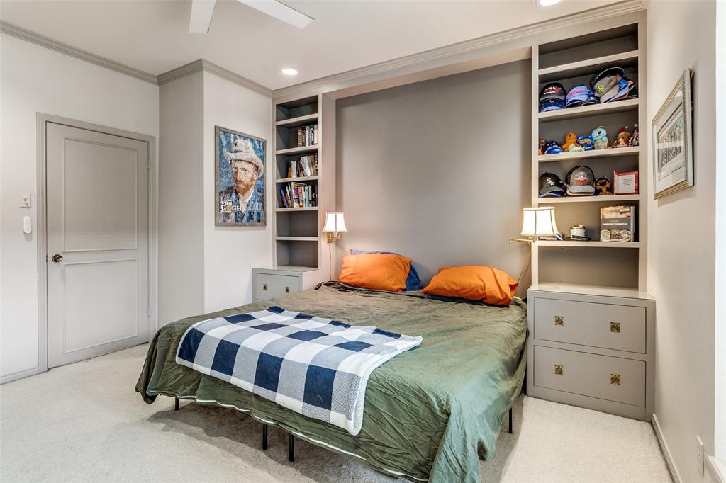 Park Place Twnhms Condo - Residential