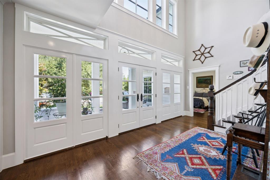 7518 Centenary Avenue