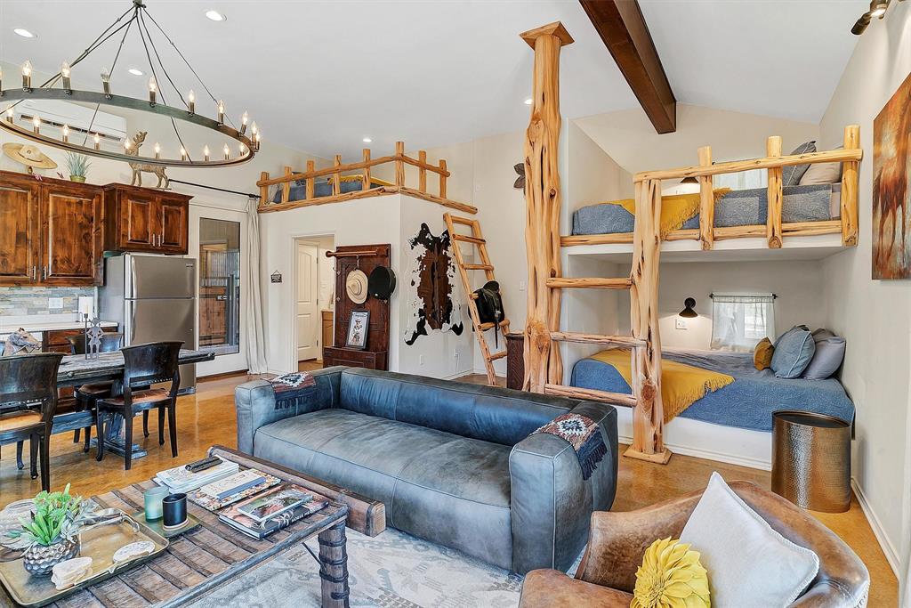 Creeks Of Aledo - Residential