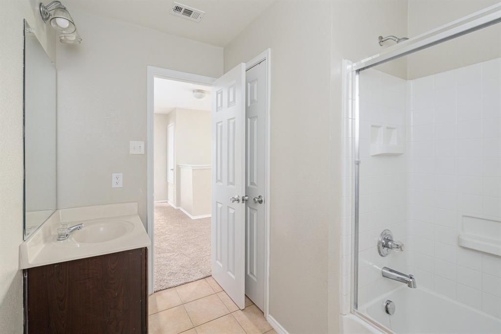 Harvest Bend Add Ph 2b - Residential Lease