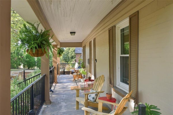 1732 S EDGEFIELD AVE, DALLAS, TX 75224 - Image 9b0ec5bdb29ea6c4ab8abf7016ea69bb/154694314