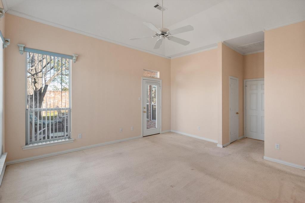 Evergreen On The Park - Residential