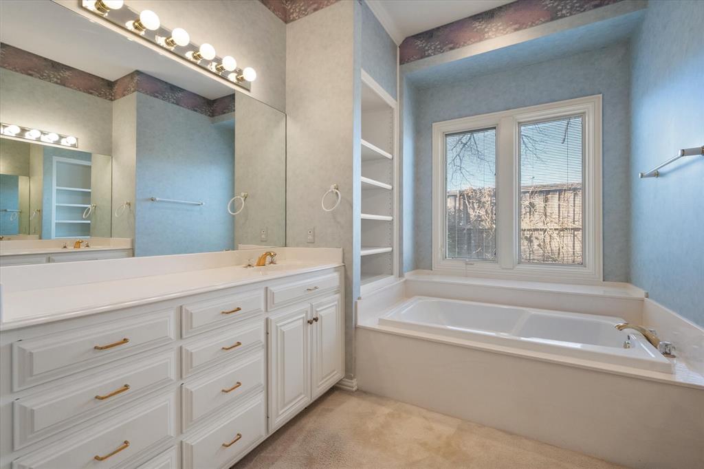 Evergreen On The Park - Residential