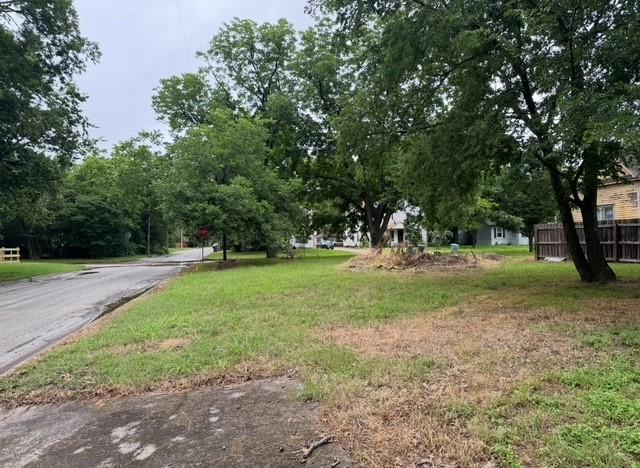 Moore B H Heirs - Land