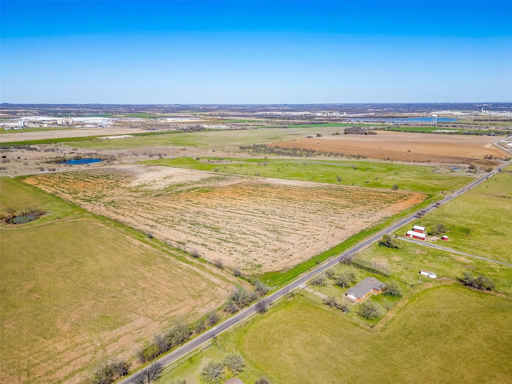2048 County Road 1125
