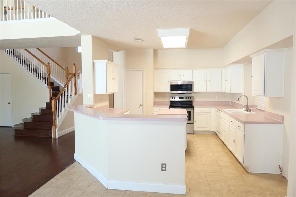 Westchester On The Creek Ph 04 - Residential Lease