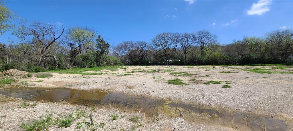 M Forrest - Commercial Lease