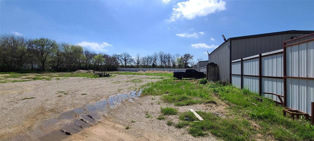 M Forrest - Commercial Lease