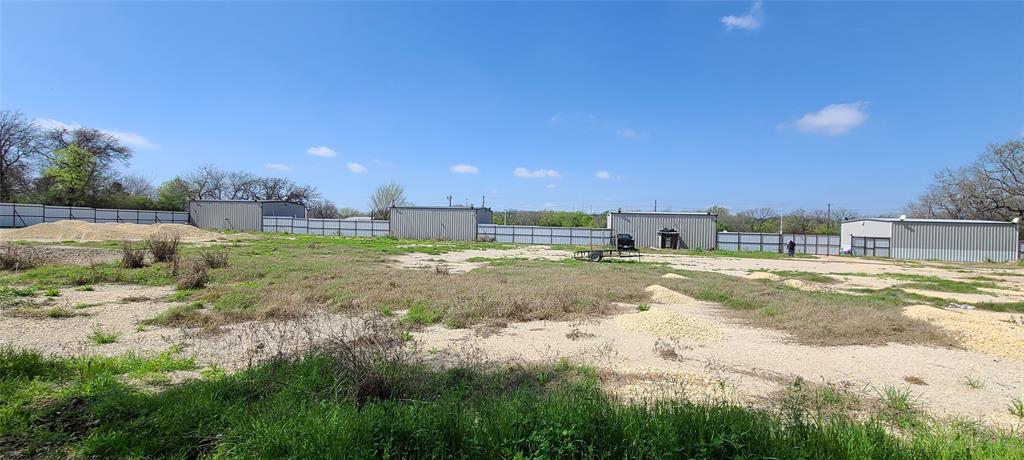 M Forrest - Commercial Lease