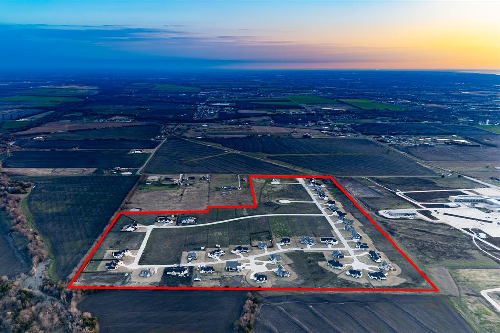 Lexington Heights - Land