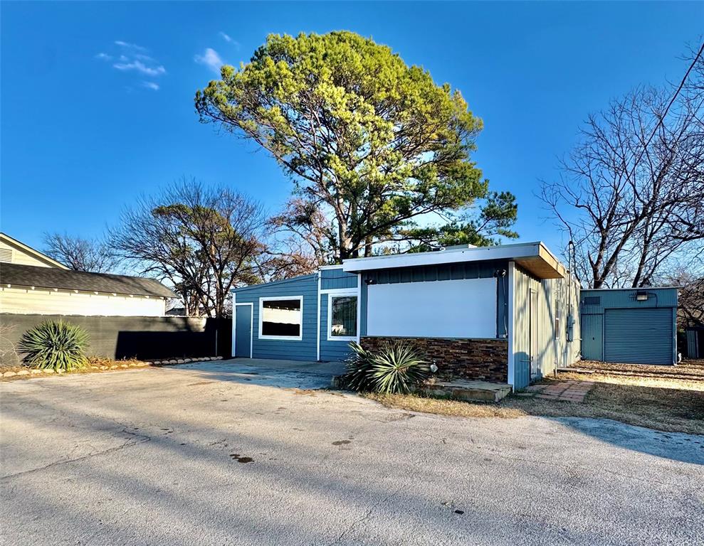 Original Cleburn - Commercial Sale