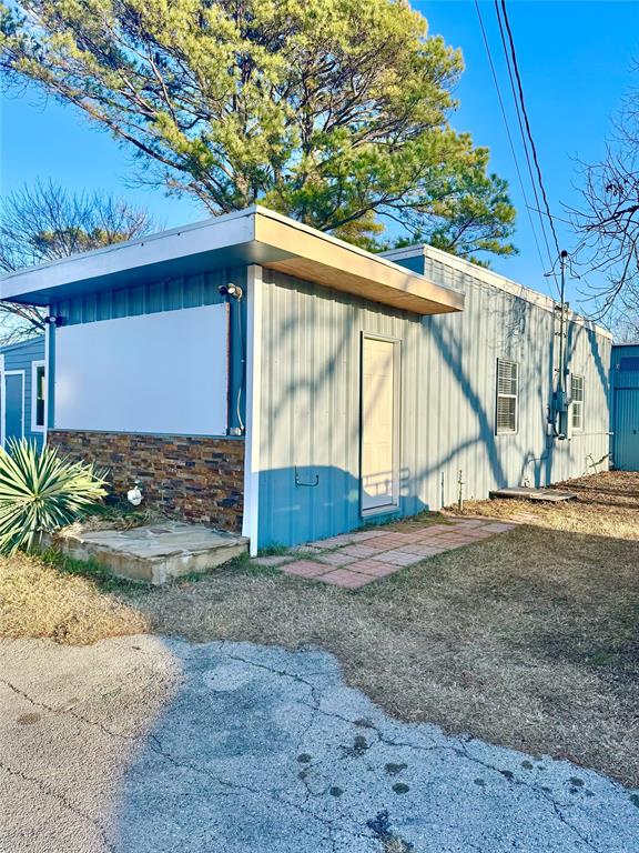 Original Cleburn - Commercial Sale