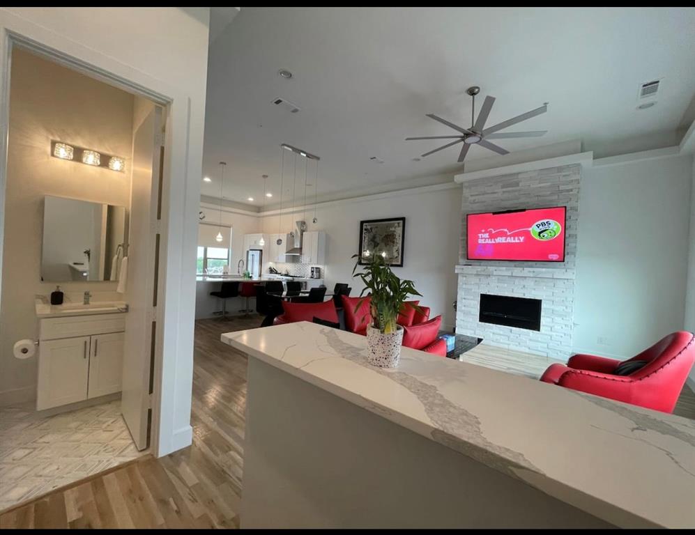 Westport Lakeview Villas - Residential