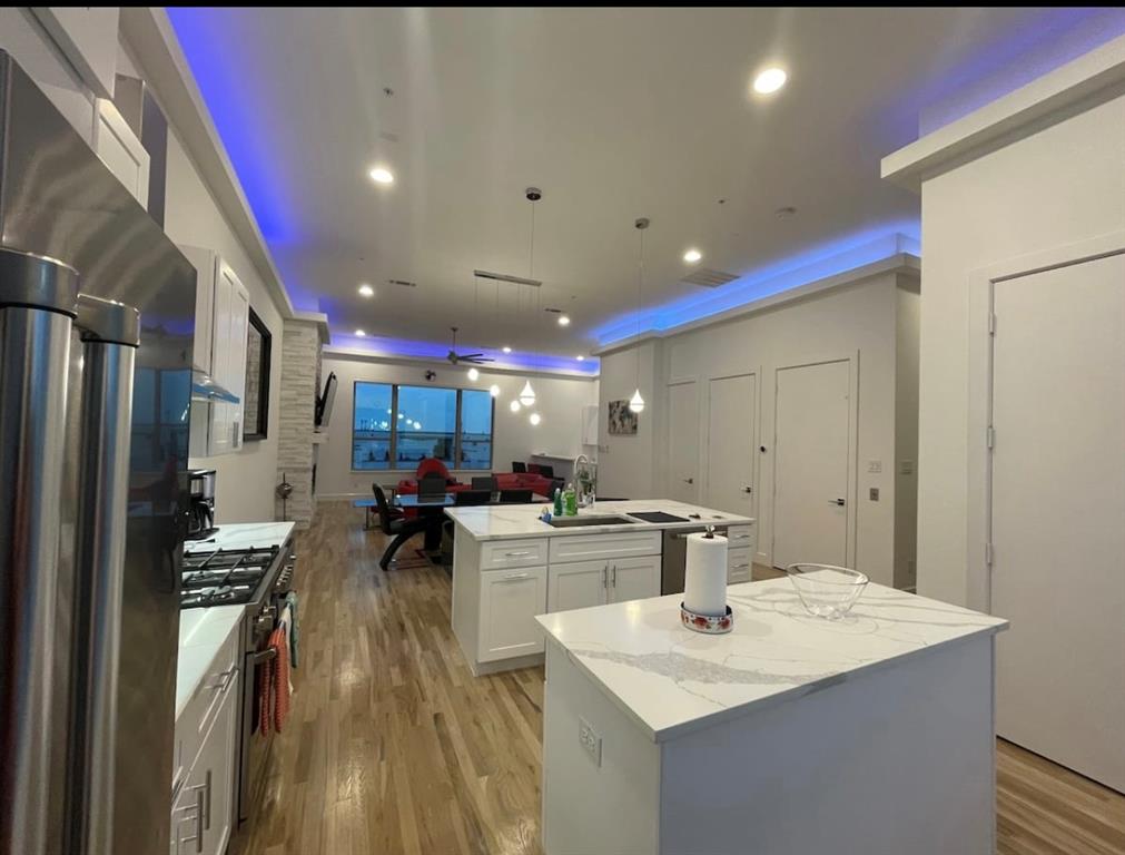 Westport Lakeview Villas - Residential