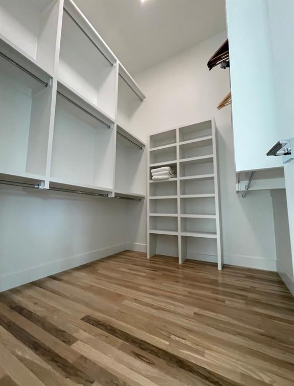 Westport Lakeview Villas - Residential