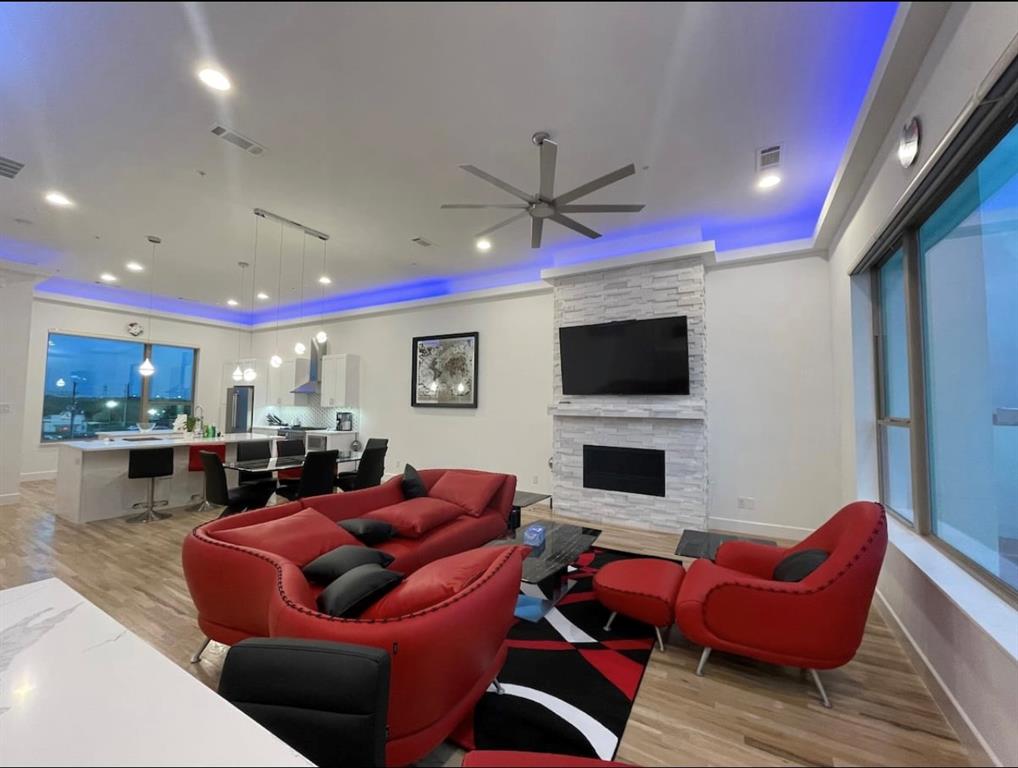 Westport Lakeview Villas - Residential